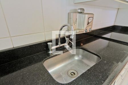 Apartamento à venda com 84m², 3 quartos e 2 vagasCozinha