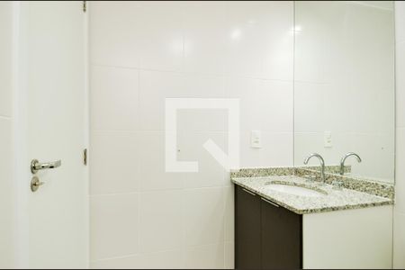 Apartamento para alugar com 68m², 2 quartos e 1 vagaBanheiro da Suíte