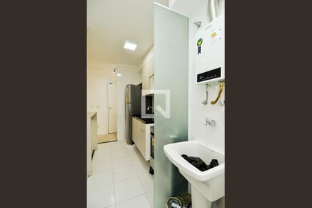 Apartamento para alugar com 68m², 2 quartos e 1 vagaÁrea de Serviço