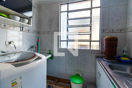 Apartamento à venda com 44m², 2 quartos e sem vaga Apartamento à venda com 44m², 2 quartos e sem vagaCozinha e Área de Serviço