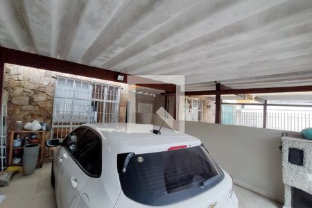 Casa à venda com 125m², 2 quartos e 2 vagas Casa à venda com 125m², 2 quartos e 2 vagasGaragem