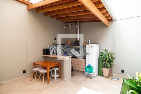 Casa à venda com 125m², 2 quartos e 2 vagas Casa à venda com 125m², 2 quartos e 2 vagasÁrea Externa Churrasqueira