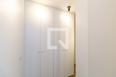 Apartamento para alugar com 60m², 2 quartos e 1 vagaCloset do Quarto