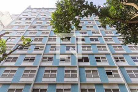 Apartamento para alugar com 60m², 2 quartos e 1 vagaFachada