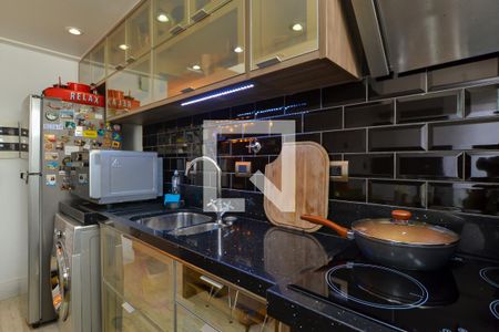 Cozinha de apartamento para alugar com 1 quarto, 63m² em Paraíso, São Paulo
