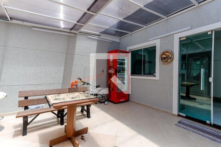 Churrasqueira de casa para alugar com 3 quartos, 180m² em Vila Nivi, São Paulo