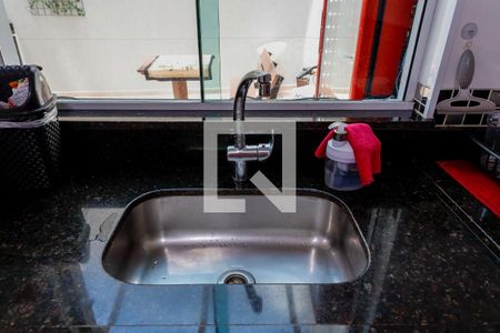 Cozinha de casa para alugar com 3 quartos, 180m² em Vila Nivi, São Paulo