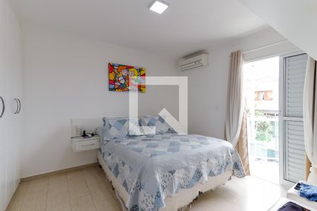 Suíte 1 de casa para alugar com 3 quartos, 180m² em Vila Nivi, São Paulo