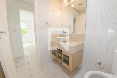 Apartamento para alugar com 72m², 2 quartos e 1 vaga Apartamento para alugar com 72m², 2 quartos e 1 vagaBanheiro social