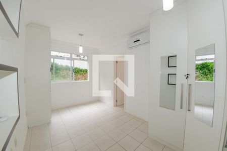 Suíte de apartamento para alugar com 2 quartos, 72m² em Itacorubi, Florianópolis