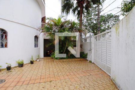 Casa à venda com 263m², 4 quartos e 4 vagasQuintal 