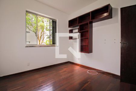 Quarto de apartamento à venda com 4 quartos, 180m² em Serra, Belo Horizonte