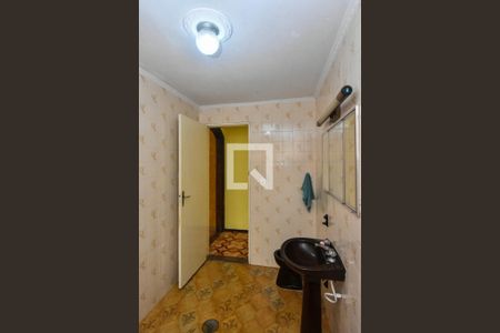 Casa à venda com 312m², 3 quartos e 7 vagas Casa à venda com 312m², 3 quartos e 7 vagasBanheiro 1