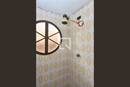 Casa à venda com 312m², 3 quartos e 7 vagas Casa à venda com 312m², 3 quartos e 7 vagasBanheiro 2