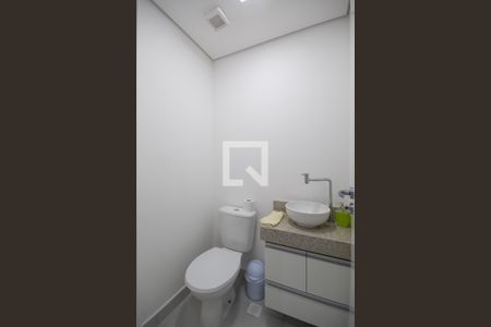 Lavabo de apartamento para alugar com 2 quartos, 80m² em Vila Osasco, Osasco