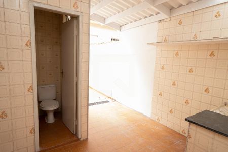 Casa para alugar com 116m², 2 quartos e 1 vagaÁrea de Serviço