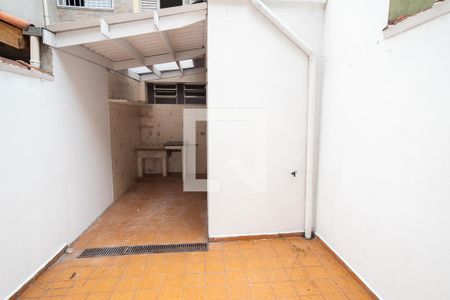 Casa para alugar com 116m², 2 quartos e 1 vagaQuintal 