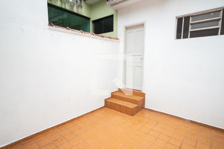 Casa para alugar com 116m², 2 quartos e 1 vagaQuintal 