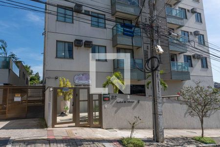Apartamento à venda com 115m², 2 quartos e 2 vagas Apartamento à venda com 115m², 2 quartos e 2 vagasFachada