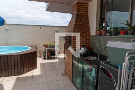 Apartamento à venda com 115m², 2 quartos e 2 vagas Apartamento à venda com 115m², 2 quartos e 2 vagasVaranda gourmet