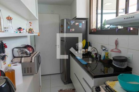 Apartamento à venda com 115m², 2 quartos e 2 vagas Apartamento à venda com 115m², 2 quartos e 2 vagasCozinha