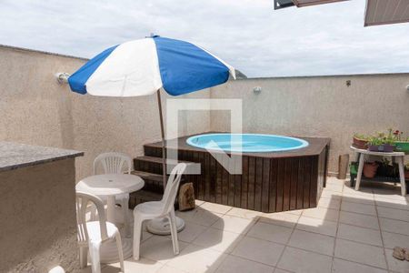 Apartamento à venda com 115m², 2 quartos e 2 vagas Apartamento à venda com 115m², 2 quartos e 2 vagasVaranda gourmet