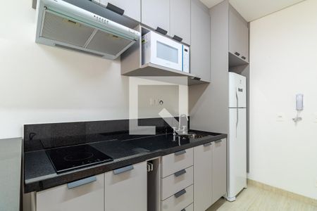Sala e cozinha de apartamento para alugar com 1 quarto, 39m² em Centro, Guarulhos
