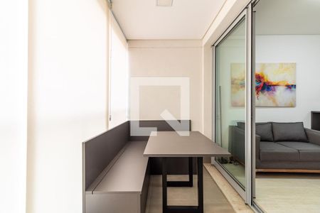 Apartamento para alugar com 39m², 1 quarto e 1 vagaVaranda