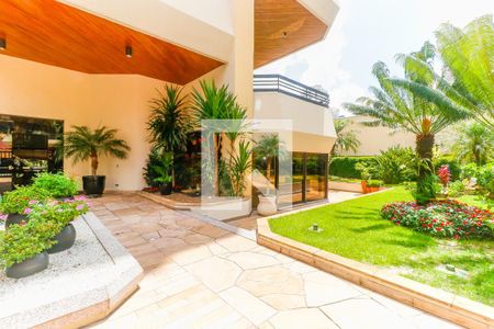 Apartamento à venda com 382m², 4 quartos e 4 vagas Apartamento à venda com 382m², 4 quartos e 4 vagasÁrea externa