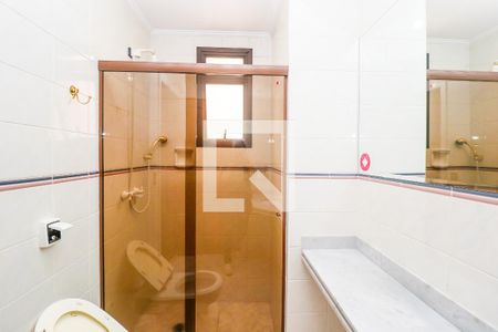 Apartamento à venda com 382m², 4 quartos e 4 vagas Apartamento à venda com 382m², 4 quartos e 4 vagasBanheiro da Suíte 1