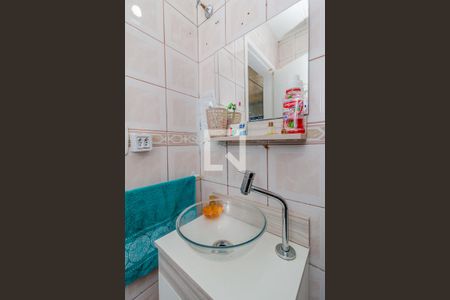 Casa de condomínio para alugar com 80m², 2 quartos e sem vagaBanheiro