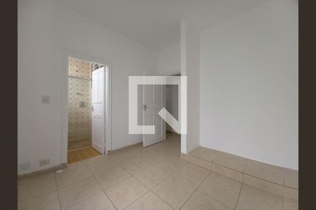 Casa à venda com 100m², 2 quartos e 1 vaga