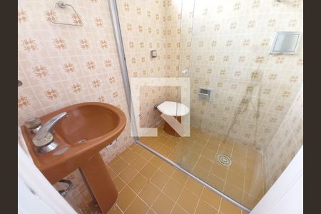 Casa à venda com 100m², 2 quartos e 1 vaga