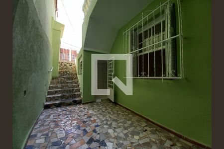 Casa à venda com 100m², 2 quartos e 1 vaga
