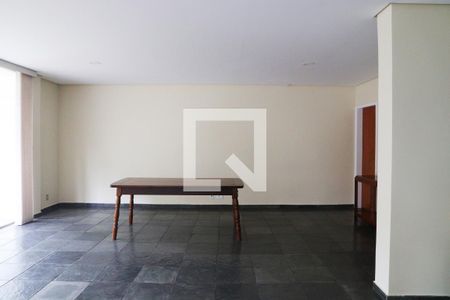 Apartamento à venda com 130m², 2 quartos e 1 vaga Apartamento à venda com 130m², 2 quartos e 1 vagaÁrea comum - Salão de festas