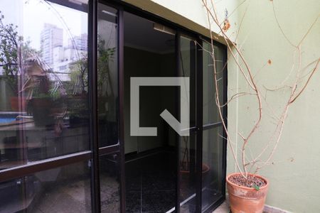 Apartamento à venda com 130m², 2 quartos e 1 vaga Apartamento à venda com 130m², 2 quartos e 1 vagaÁrea comum - Churrasqueira