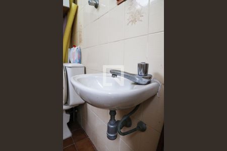 Apartamento à venda com 130m², 2 quartos e 1 vaga Apartamento à venda com 130m², 2 quartos e 1 vagaBanheiro de serviço