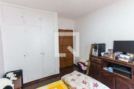 Casa à venda com 330m², 3 quartos e 3 vagasQuarto 1  