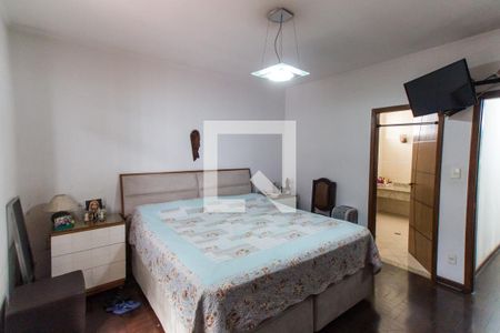 Suíte   de casa à venda com 3 quartos, 330m² em Barro Branco (zona Norte), São Paulo