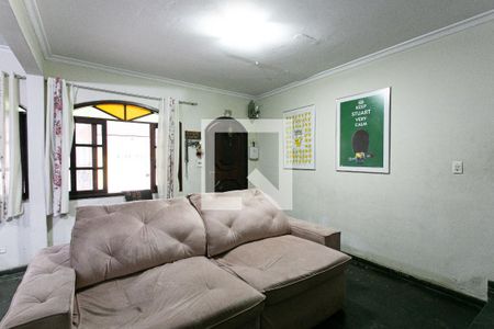 Casa à venda com 117m², 3 quartos e 2 vagasSala