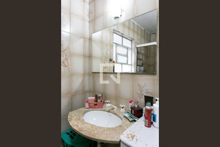 Casa à venda com 117m², 3 quartos e 2 vagasBanheiro da Suíte 1