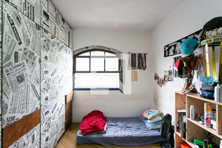 Casa à venda com 117m², 3 quartos e 2 vagasSuíte 2