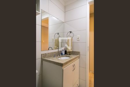Apartamento à venda com 65m², 2 quartos e 1 vaga Apartamento à venda com 65m², 2 quartos e 1 vagaBanheiro da Suíte