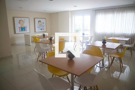Apartamento à venda com 65m², 2 quartos e 1 vaga Apartamento à venda com 65m², 2 quartos e 1 vagaÁrea comum - Salão de Festas