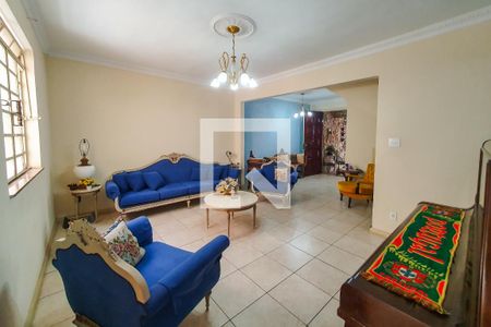 Sala de casa à venda com 3 quartos, 150m² em Cambuci, São Paulo