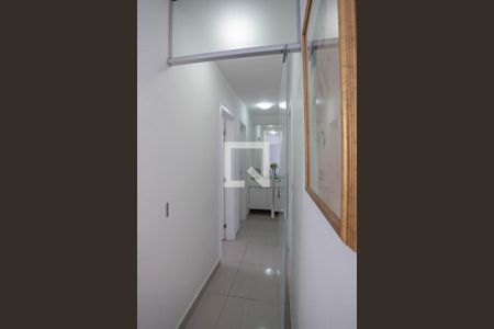 Corredor de apartamento à venda com 3 quartos, 75m² em Paquetá, Belo Horizonte
