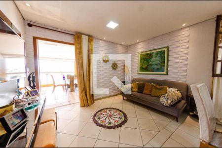 Sala de casa à venda com 1 quarto, 450m² em Álvaro Camargos, Belo Horizonte