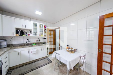 Casa à venda com 450m², 1 quarto e 4 vagasCozinha