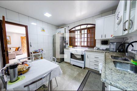 Casa à venda com 450m², 1 quarto e 4 vagasCozinha