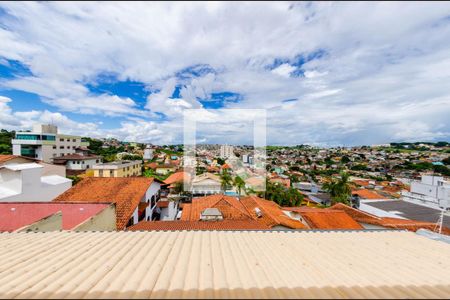 Casa à venda com 450m², 1 quarto e 4 vagasVista